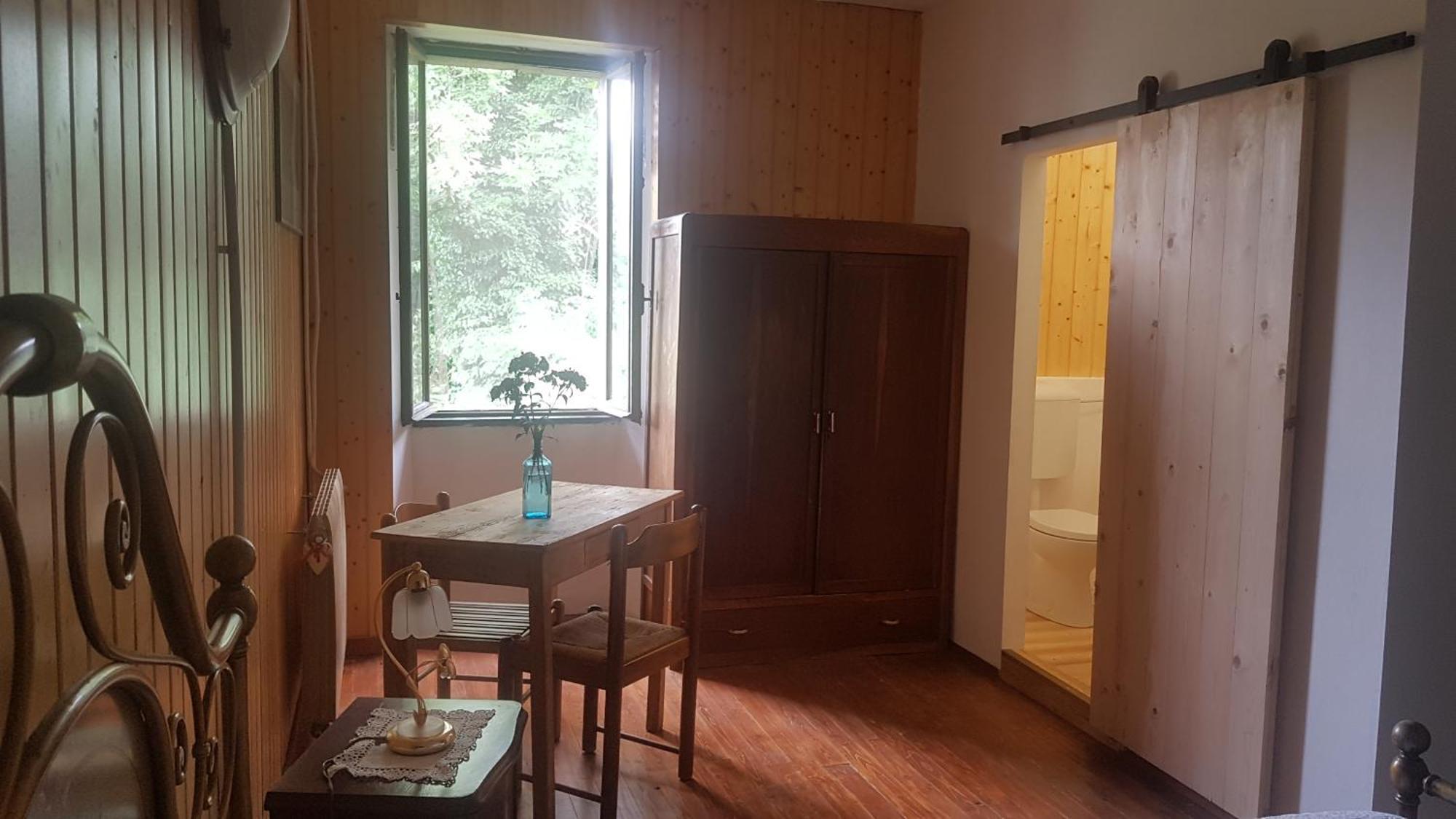 La Stanza Del Bosco Apartment Arcumeggia Bagian luar foto